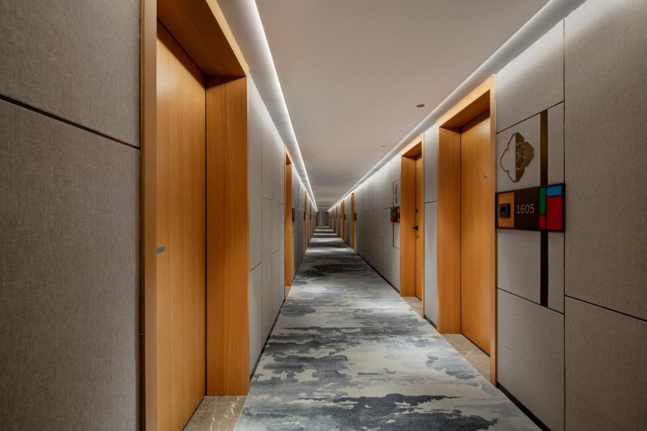 Guangzhou Hotel - Free Shuttle Bus To Exhibition Center During Canton Fair Period エクステリア 写真